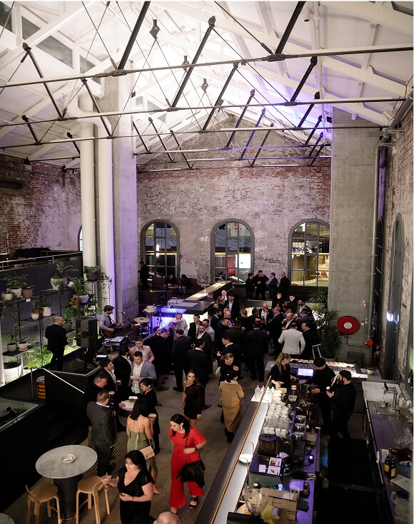 Café Maison details